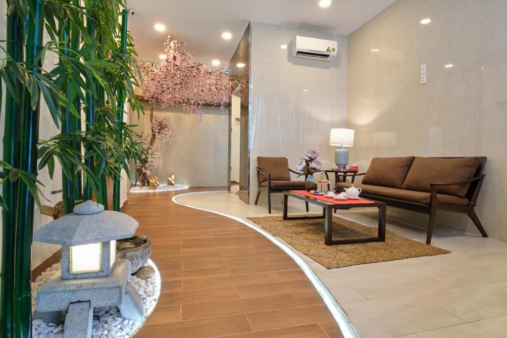 Phạm Vân Sakura Hotel