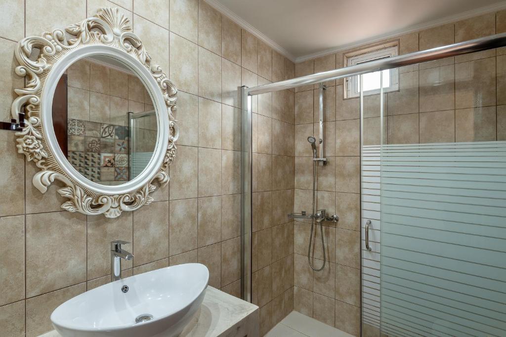 Old Town Suites photo 3