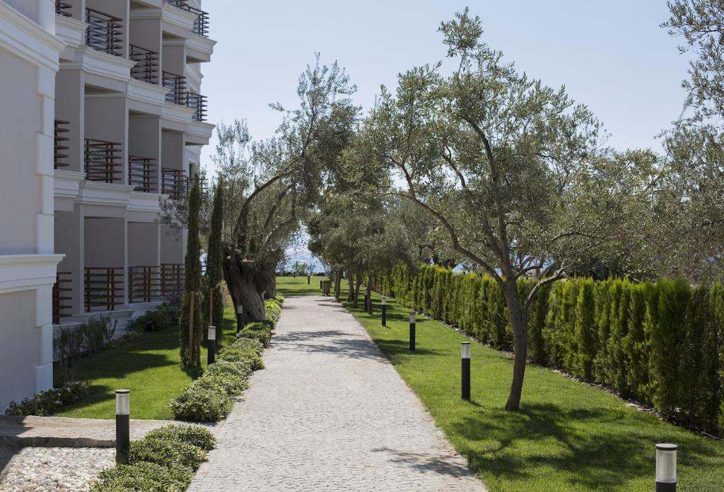 Rawda Resort Hotel Altinoluk photo 4