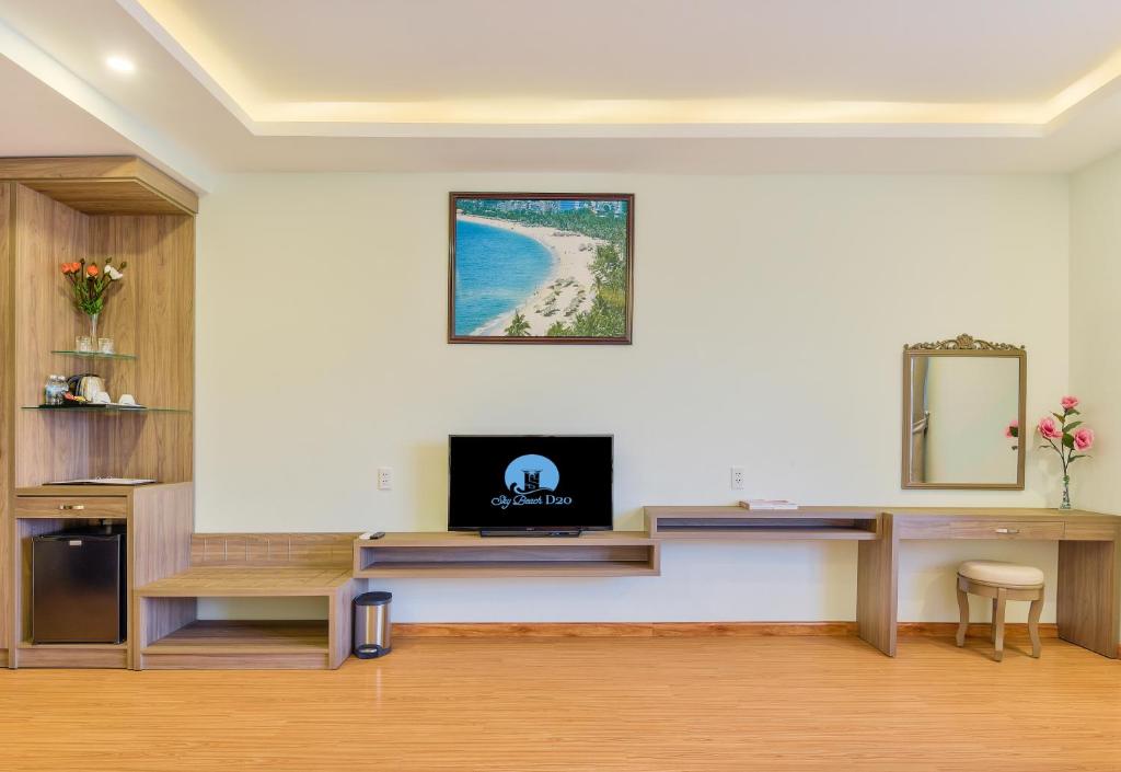 Двухместный (Люкс с балконом с видом на море), Sky Beach D20 Nha Trang