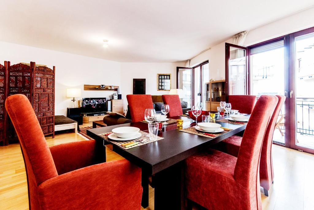 Апартаменты (Апартаменты с 2 спальнями), Central Stylish Apartments