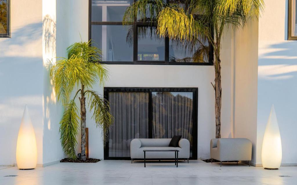 Architect modern design villa in Sitges Hills photo 3
