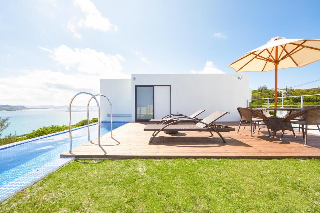 E-horizon Resort Premium 瀬底B photo 4