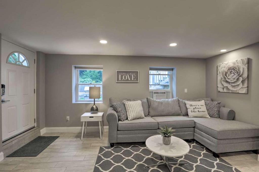 Cozy Quiet Getaway Surrounded by Nature - 19 Miles to Downtown Boston! image