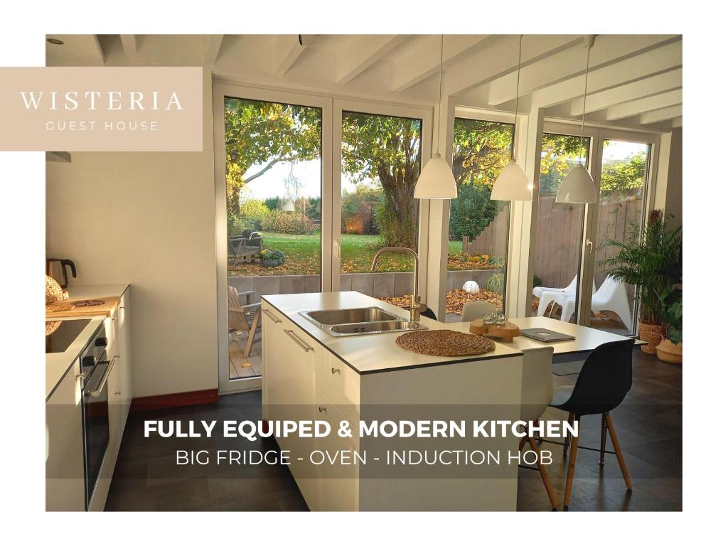Wisteria Guest House photo 1