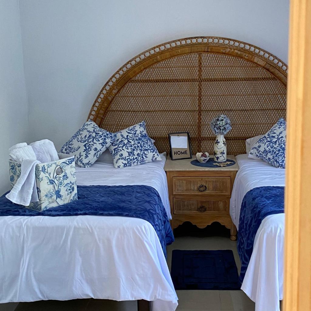 The Blue Flowers Room at DICI Coliving Housing photo 2