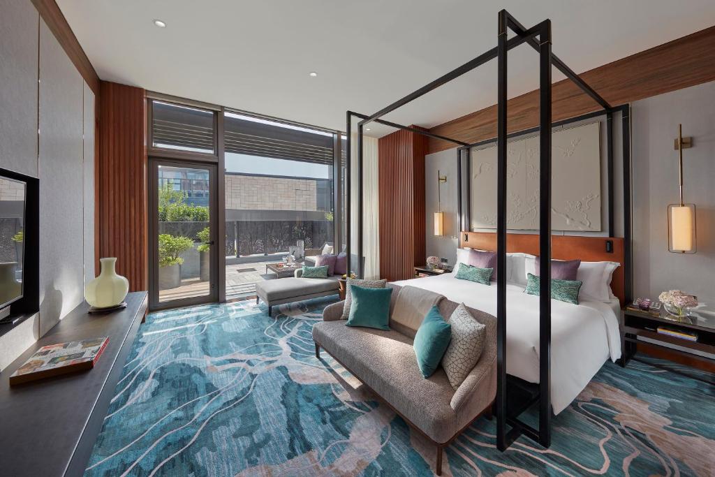 Сьюит (Люкс с террасой), Mandarin Oriental Wangfujing, Beijing