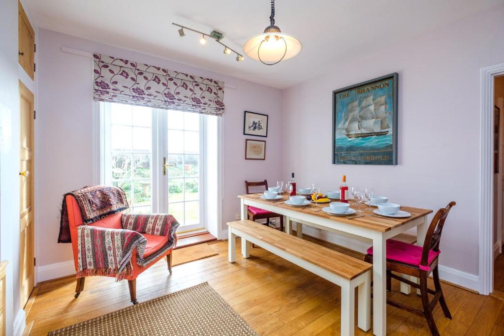 Beach House - Aldeburgh Coastal Cottages photo 1