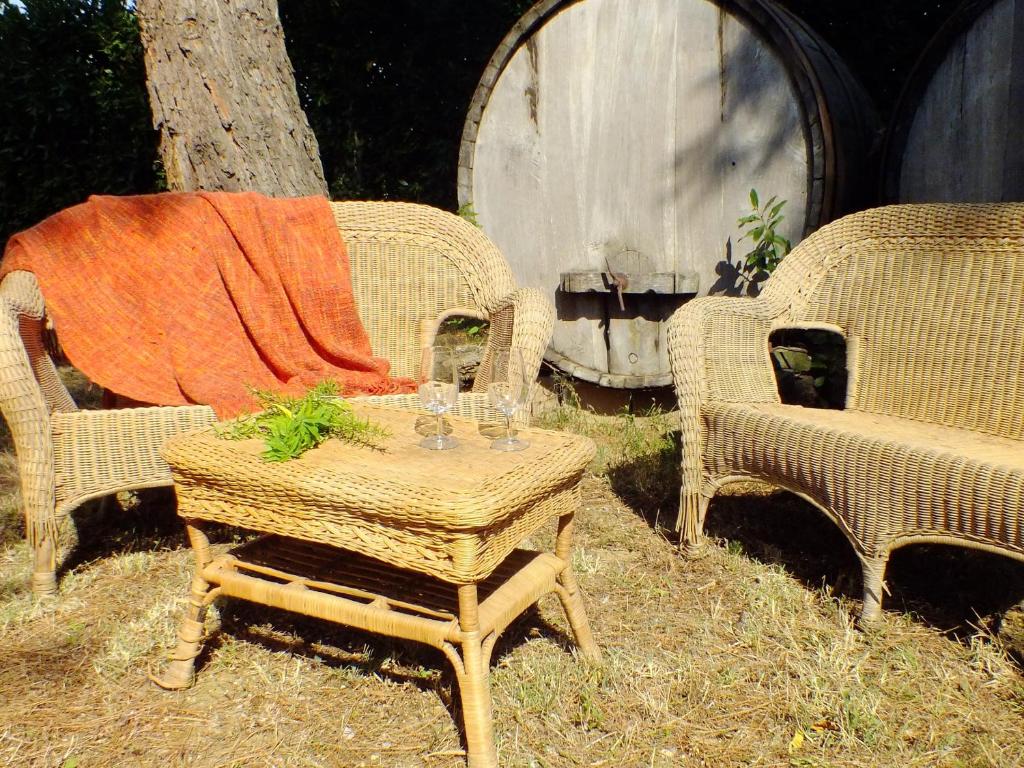 3 bedrooms villa with enclosed garden and wifi at San Sabino photo 3