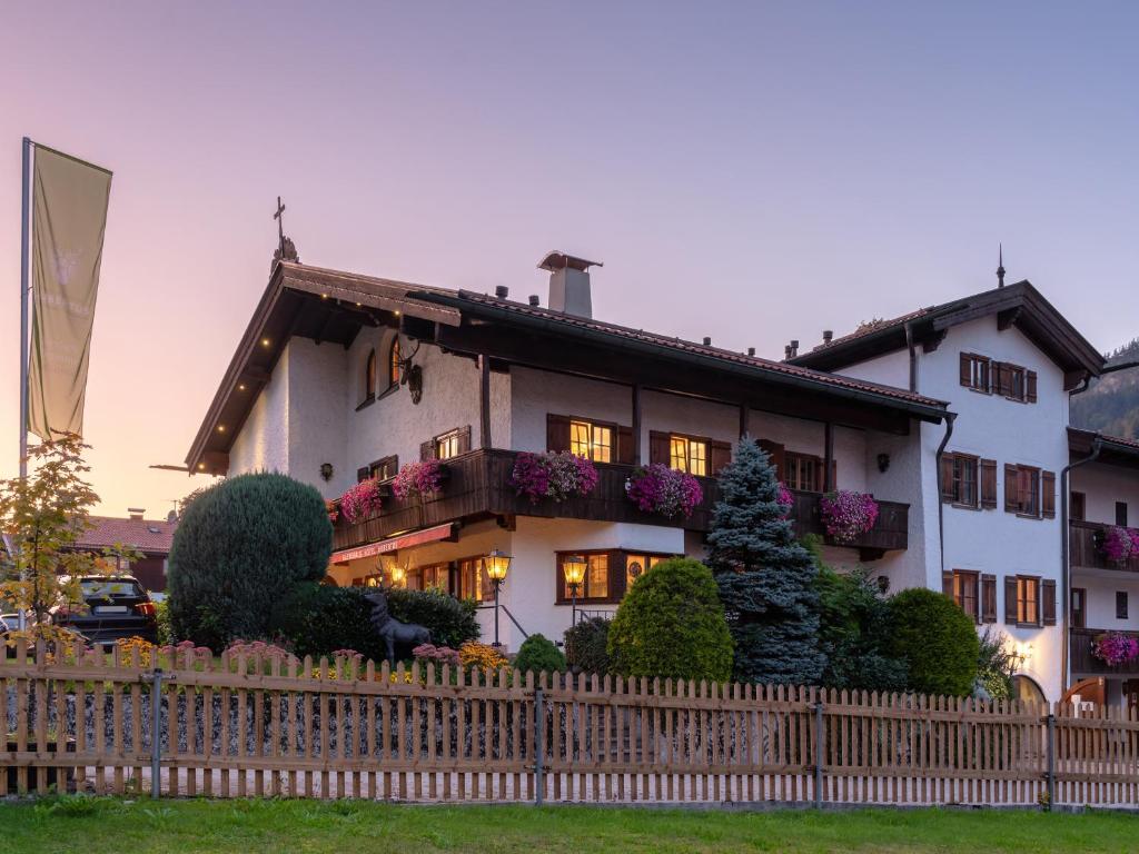 Hotel Hubertus Schliersee photo 2