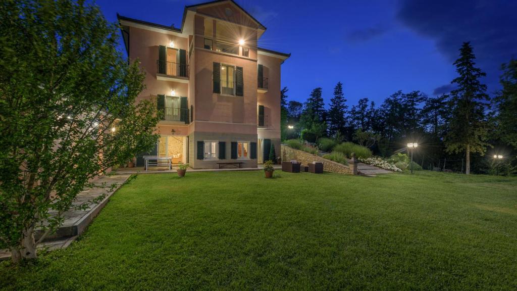 VILLA VITTORIA D'ANGHIARI 7&3, Emma Villas photo 1