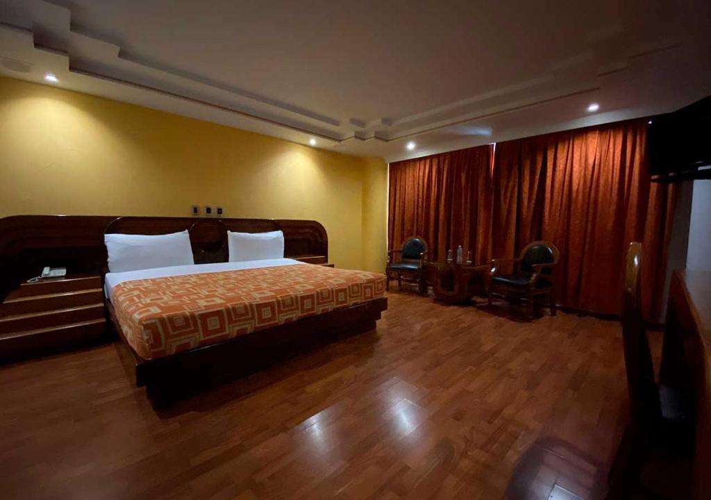 Двухместный (Стандартный двухместный номер с 1 кроватью), Hotel Plaza Solis