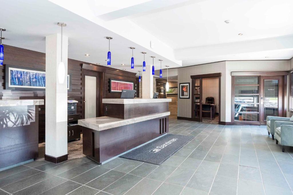 Sandman Hotel & Suites Prince George photo 3