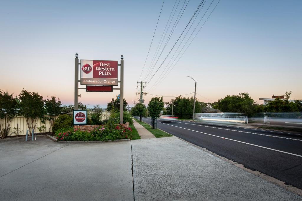 Best Western Plus Ambassador Orange photo 3