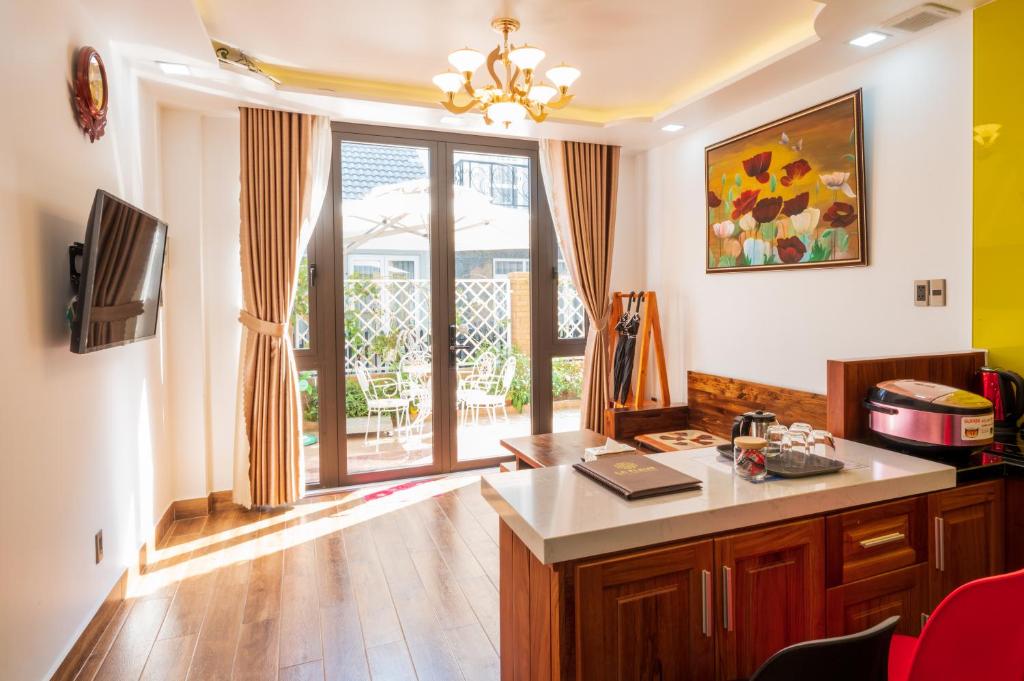 The La Fleur Apartment Dalat