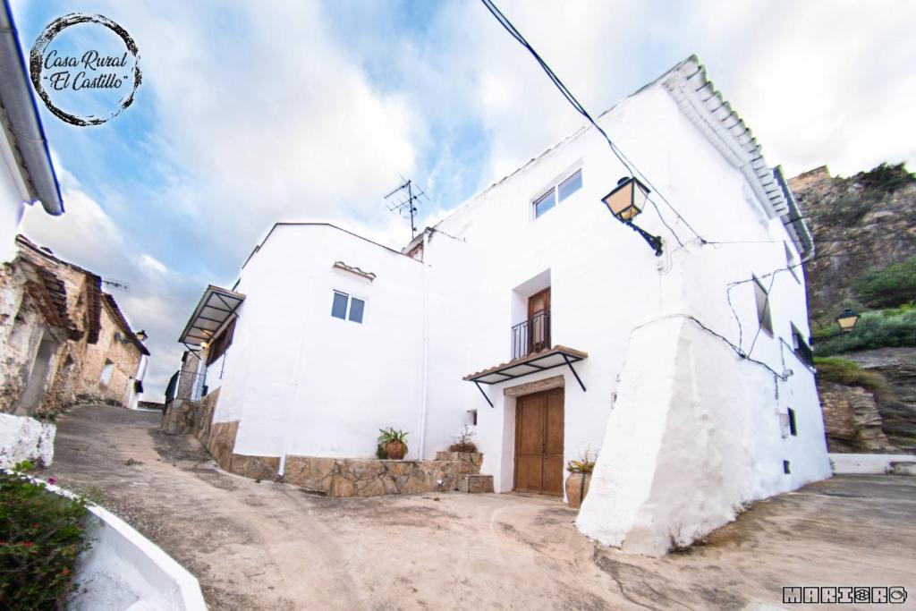 Casa Rural El Castillo photo 3