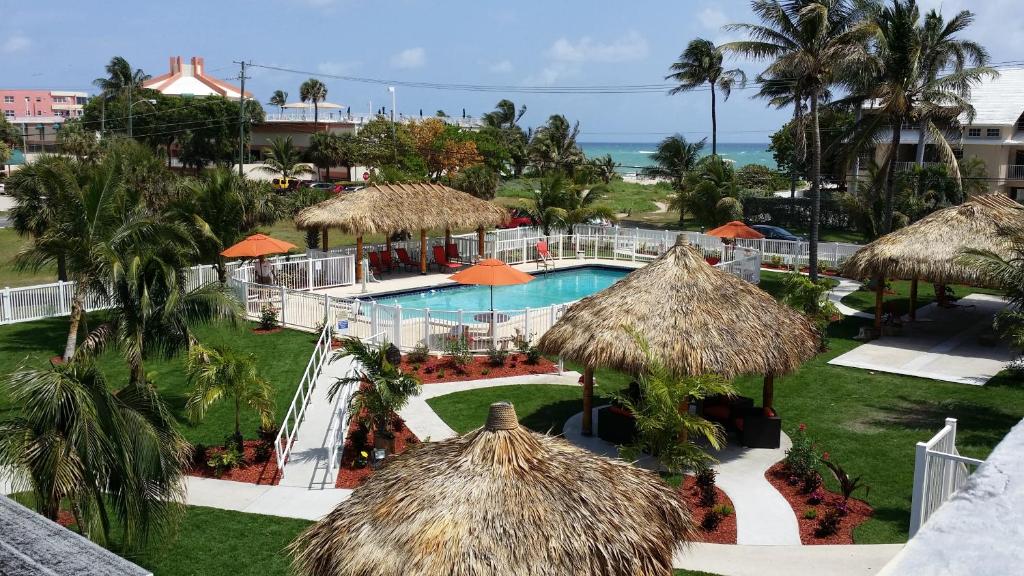 Oceans Beach Resort & Suites photo 4