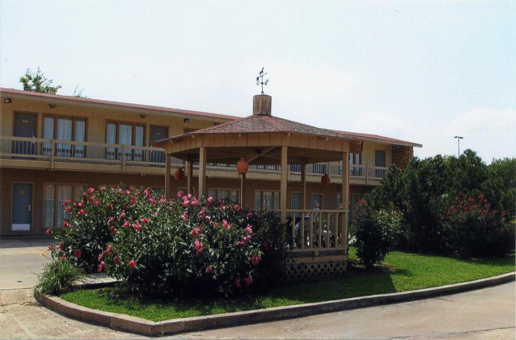Will Rogers Inn image