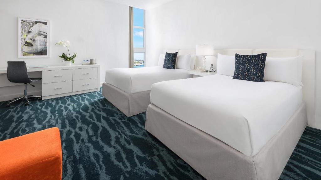 Двухместный («Стильный» двухместный номер с 1 кроватью), YVE Hotel Miami