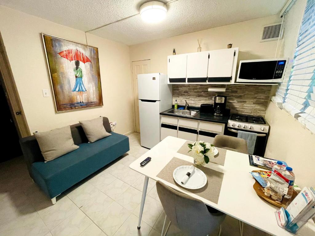 Cute Apartment with Patio and Laundry Pet Friendly photo 4