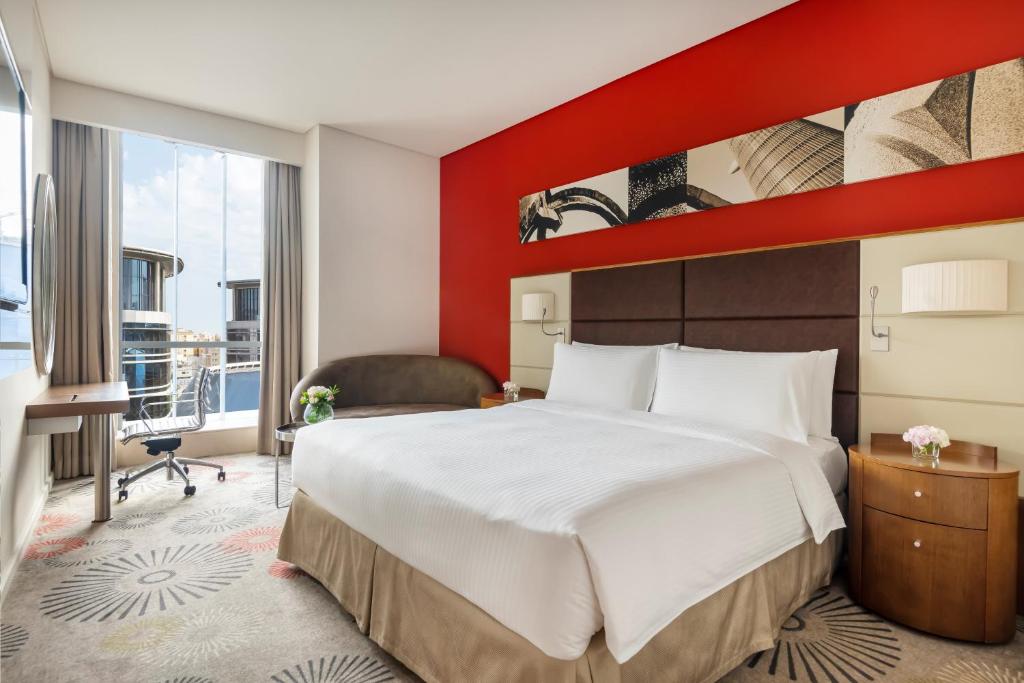Сьюит (Люкс - Для курящих), Crowne Plaza Doha - The Business Park