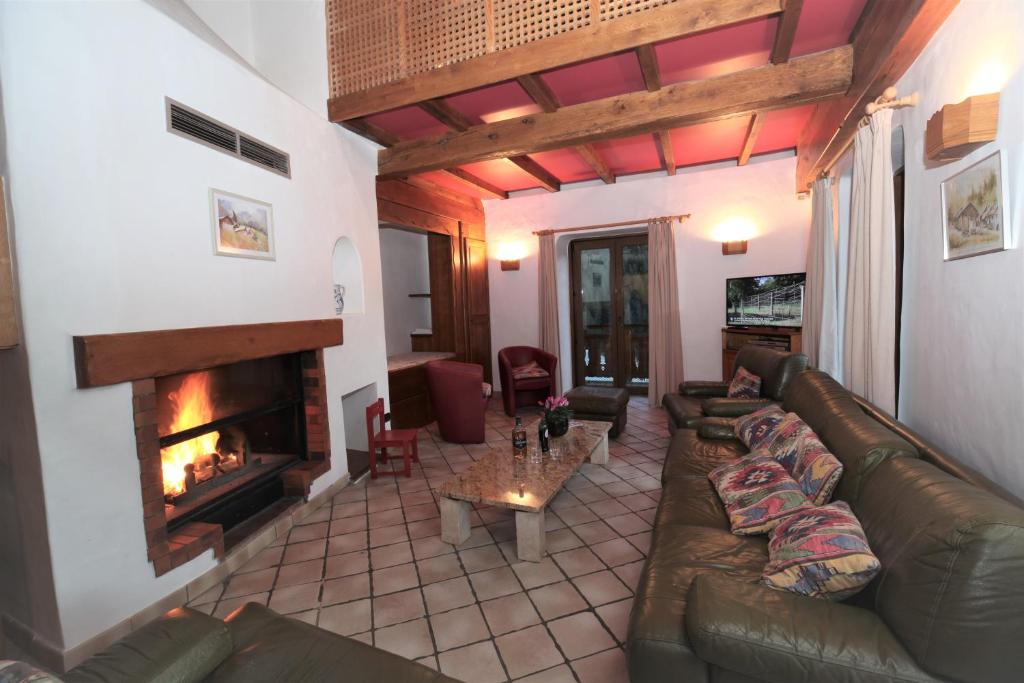 Chalet Bouquetin- Carline 10 to 13 people photo 3