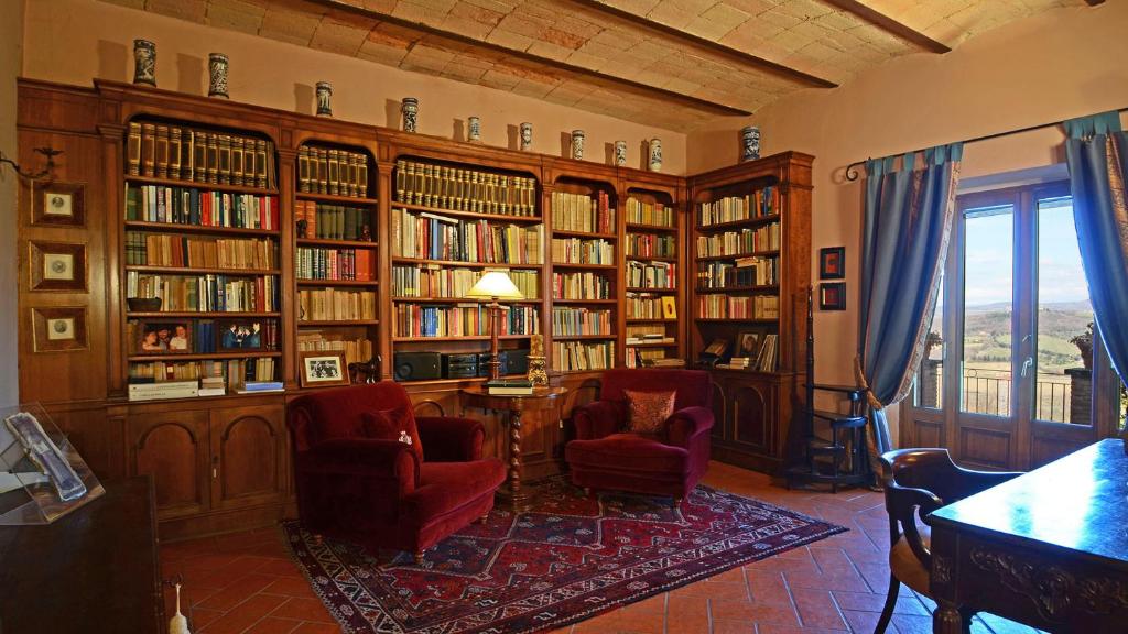 Hostal de Todi 12, Emma Villas photo 4