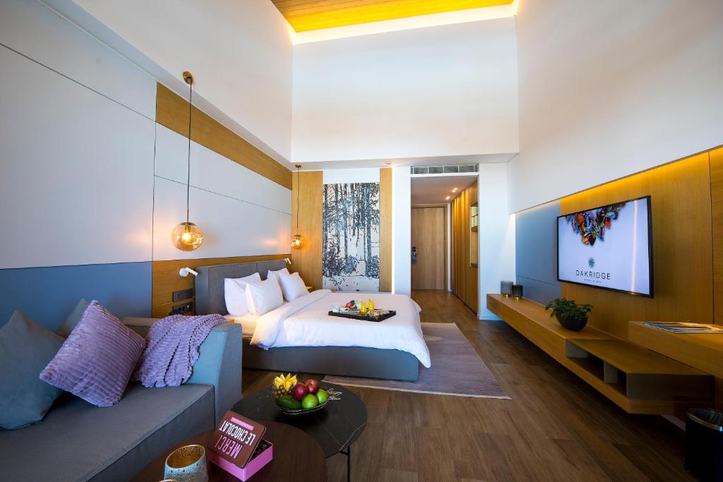Oakridge Hotel & Spa photo 4