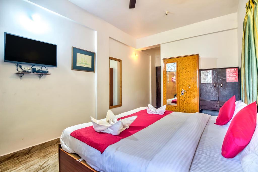 Двухместный (Двухместный номер Делюкс с 1 кроватью и балконом), Poornima beach place