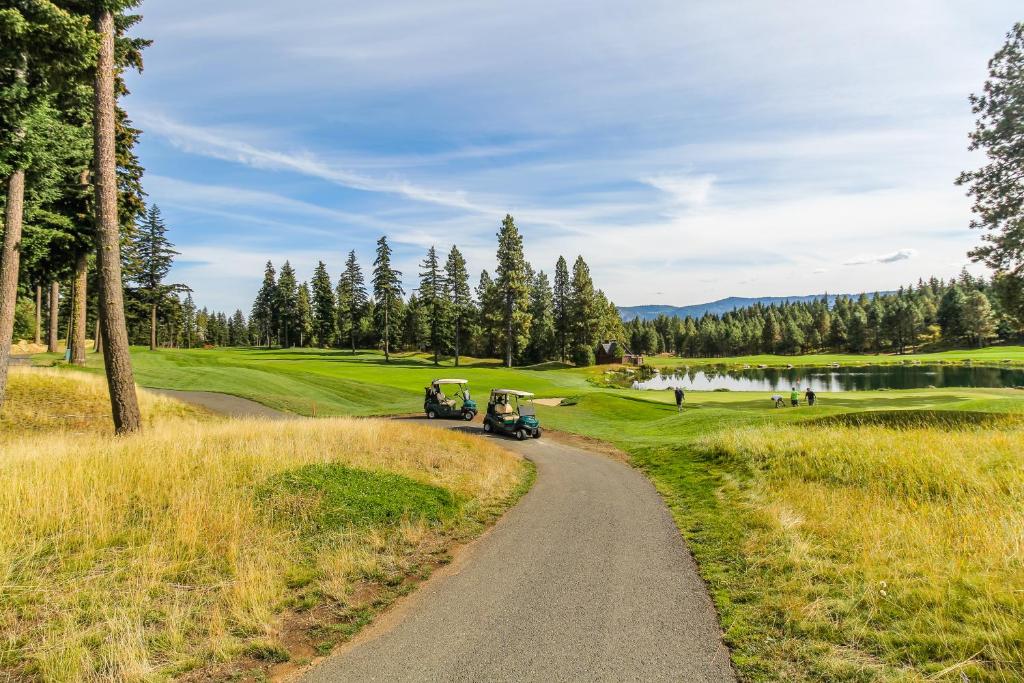 Tranquility Trail at Suncadia Resort photo 1