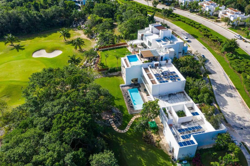 Villa Maya- Luxury Mansion photo 3