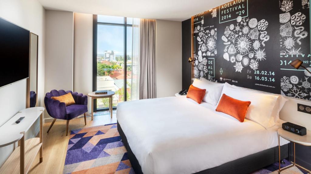 Hotel Indigo Adelaide Markets, an IHG Hotel photo 2