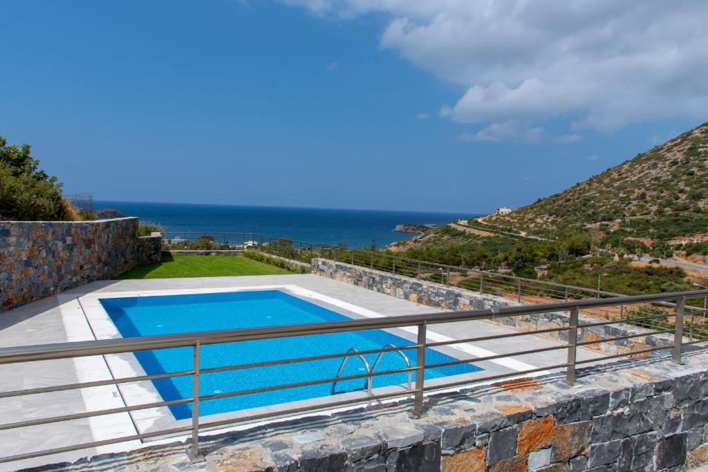 Aquamarine Villas photo 1