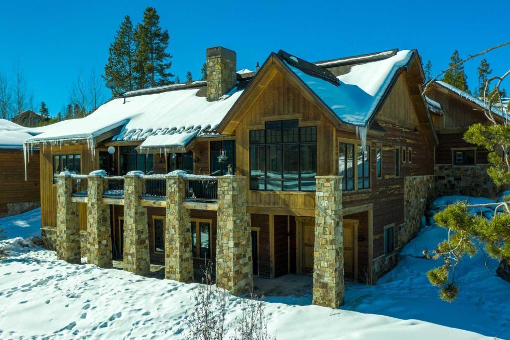 Shadow Mountain Villa photo 4