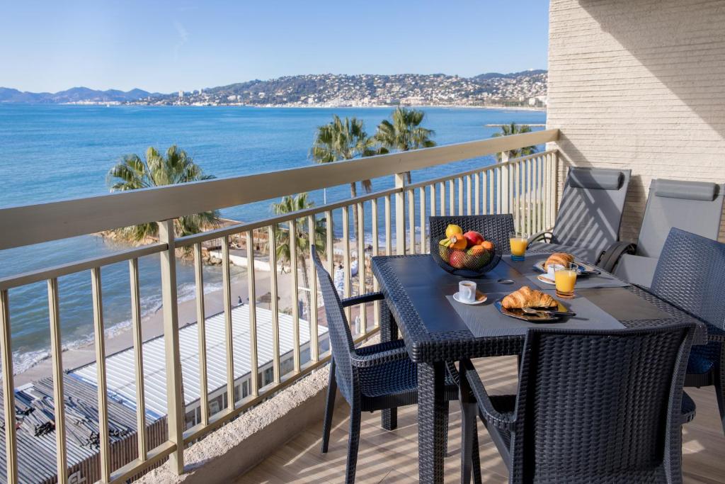 Vue Mer Panoramique, Clim, Balcon et Plages photo 1