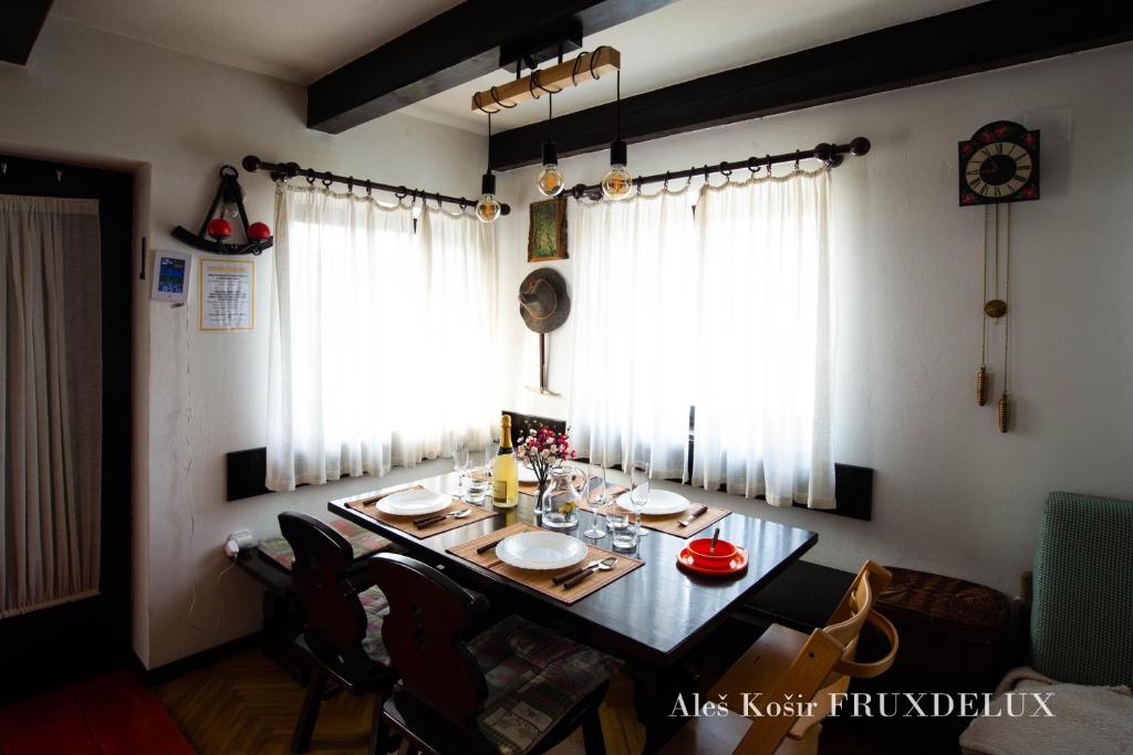 Pet & Family Friendly House Viktorija - house near Golica with Triglav view photo 2
