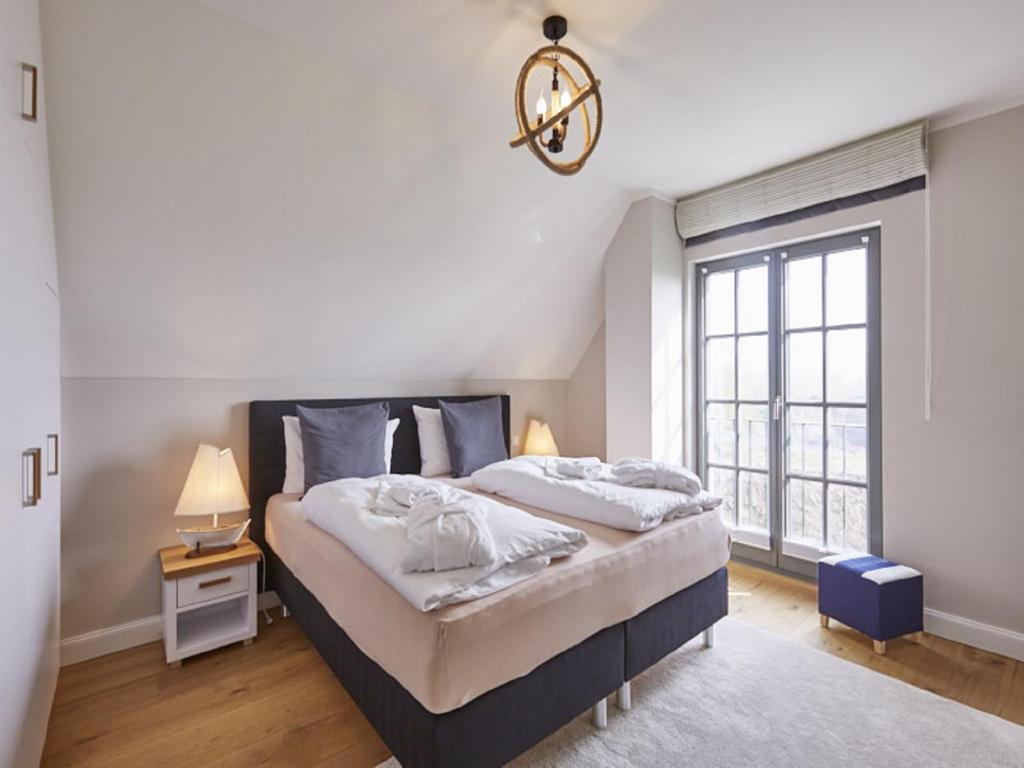 Reetland am Meer - Luxus Reetdachvilla mit 3 Schlafzimmern, Sauna und Kamin E27 photo 4