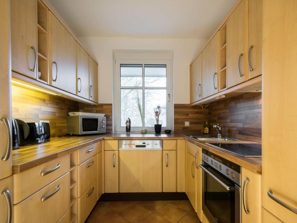 Kaiservillen Heringsdorf - Ferienwohnung mit 1 Schlafzimmer und Balkon C23 photo 2