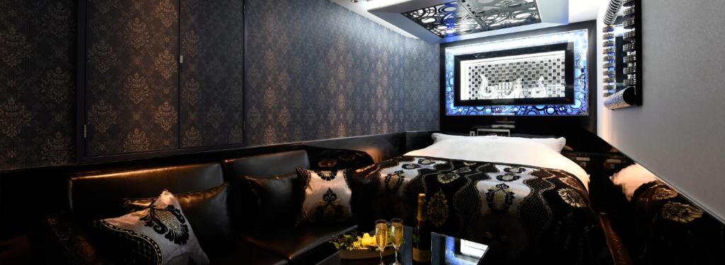 HOTEL W-PARTY-W GROUP HOTELS and RESORTS- photo 1