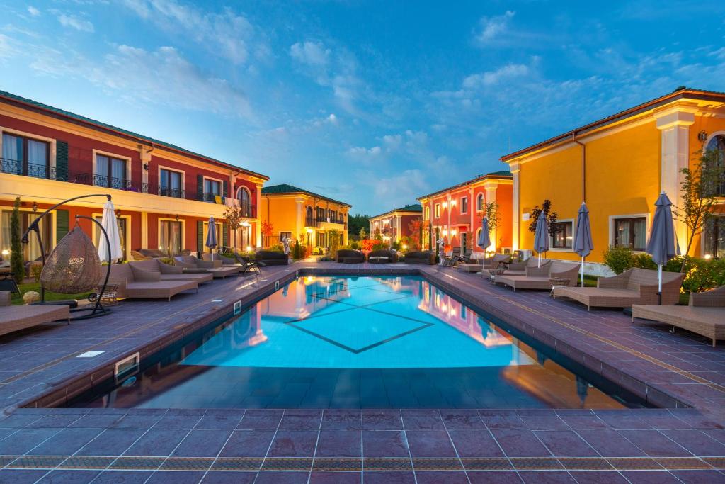 Luxury Villas in Therma Village - Mineral Pool & SPA photo 1