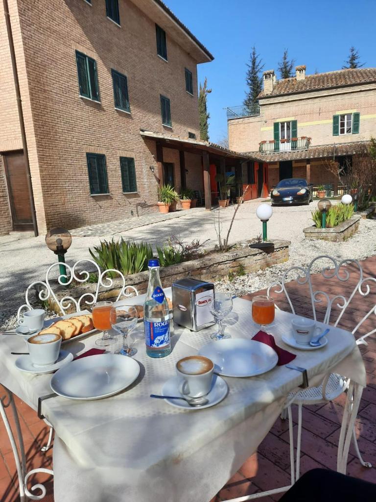 HOTEL B&B RESORT Fonte La Castellana photo 3