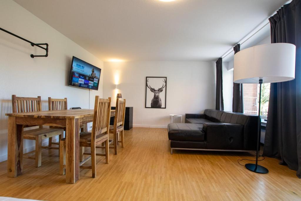 Tolstov Apartments - 1-4 Room Apartments - 20 min DUS Airport & MESSE DUS photo 1