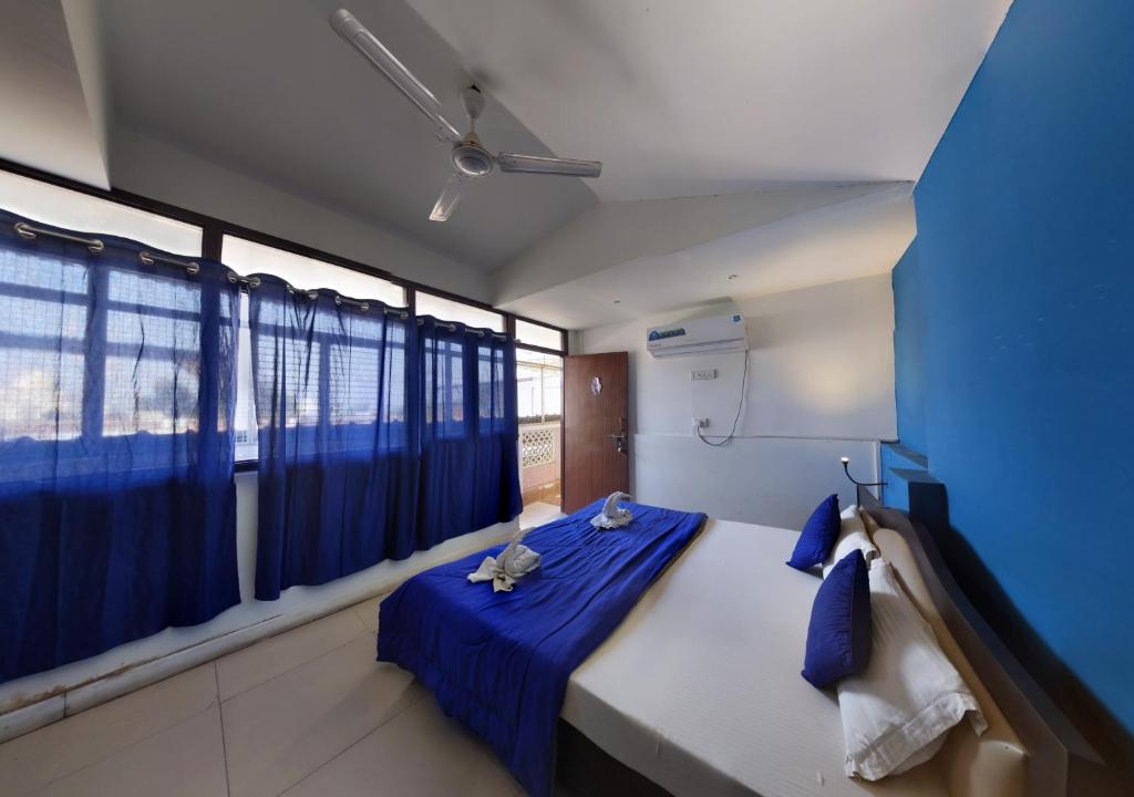 Двухместный (Taj View room), Joey's Hostel Agra
