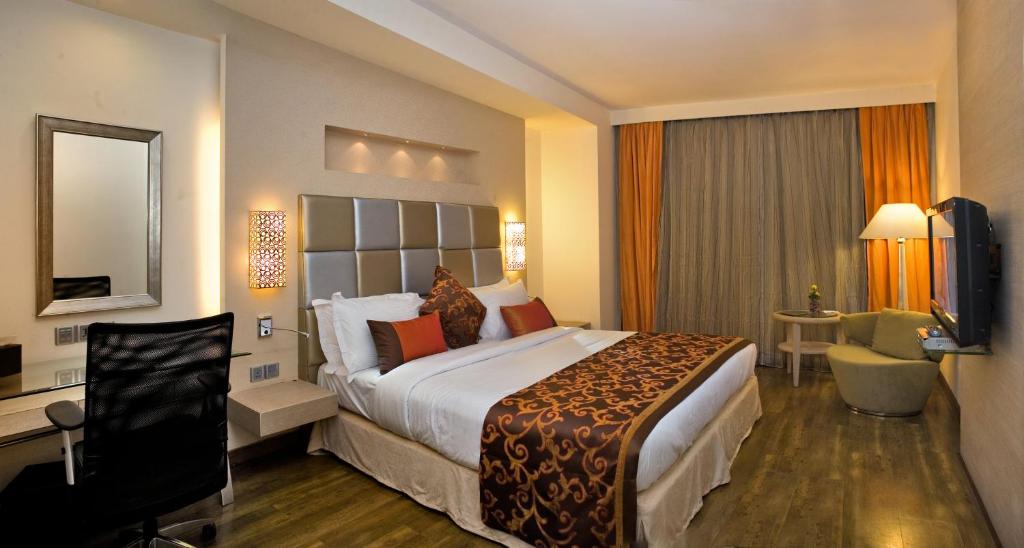 Двухместный (Day Use Room - 10am to 7pm (7PM mandatory checkout) - No night stay allowed), The Sonnet Kolkata