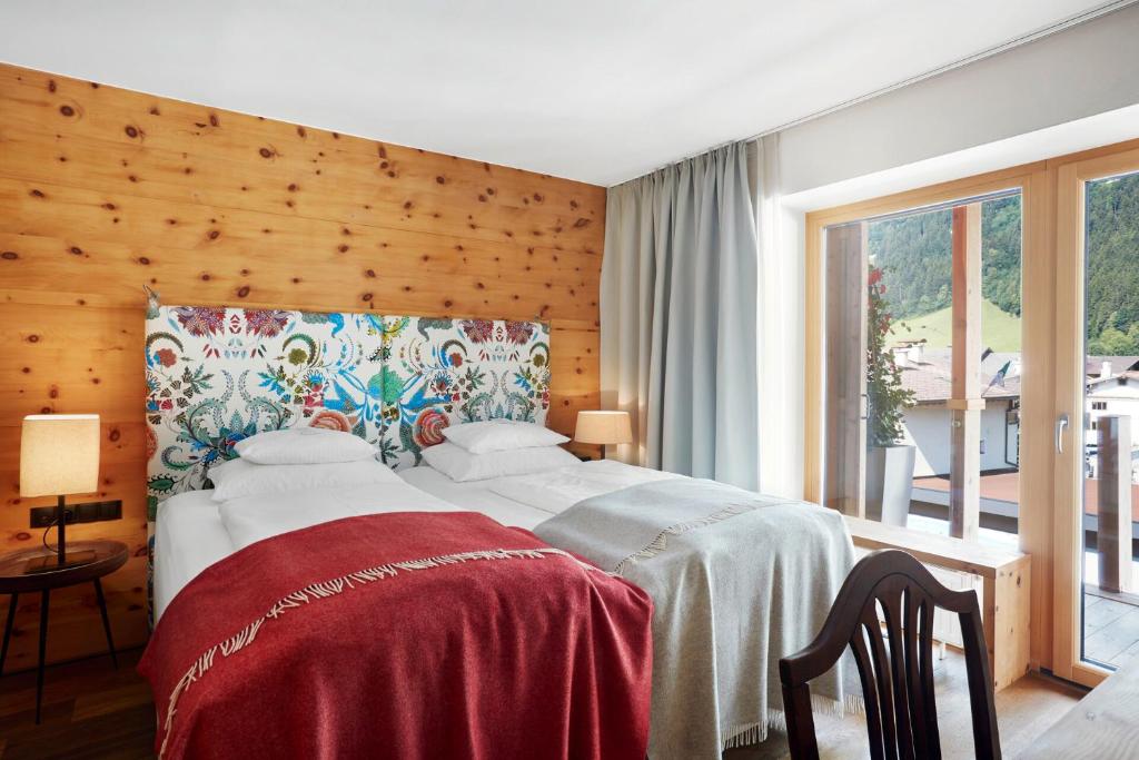 Small Luxury Hotel of the World - DasPosthotel - Tap to explore photos