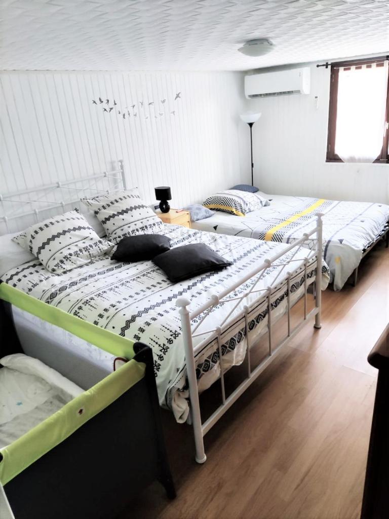Chambre en rez de jardin photo 2