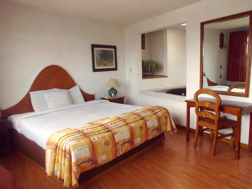 Hotel La Posada photo 3