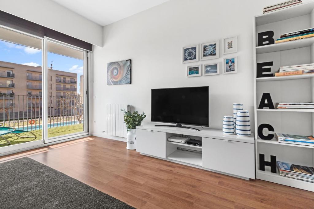 LOVELY NEW APARTMENT 5 Min WALK TRAIN STATION 7 Min TO CALAFELL BEACH photo 3