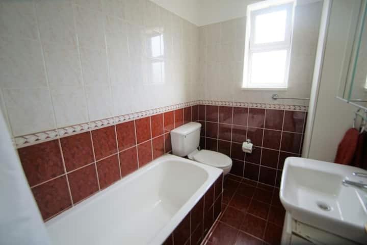 Sunshine spacious apartment photo 2