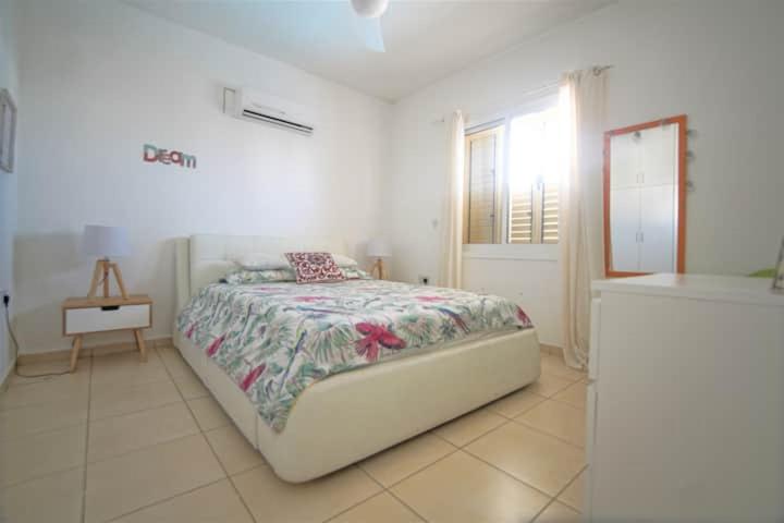 Sunshine spacious apartment photo 4